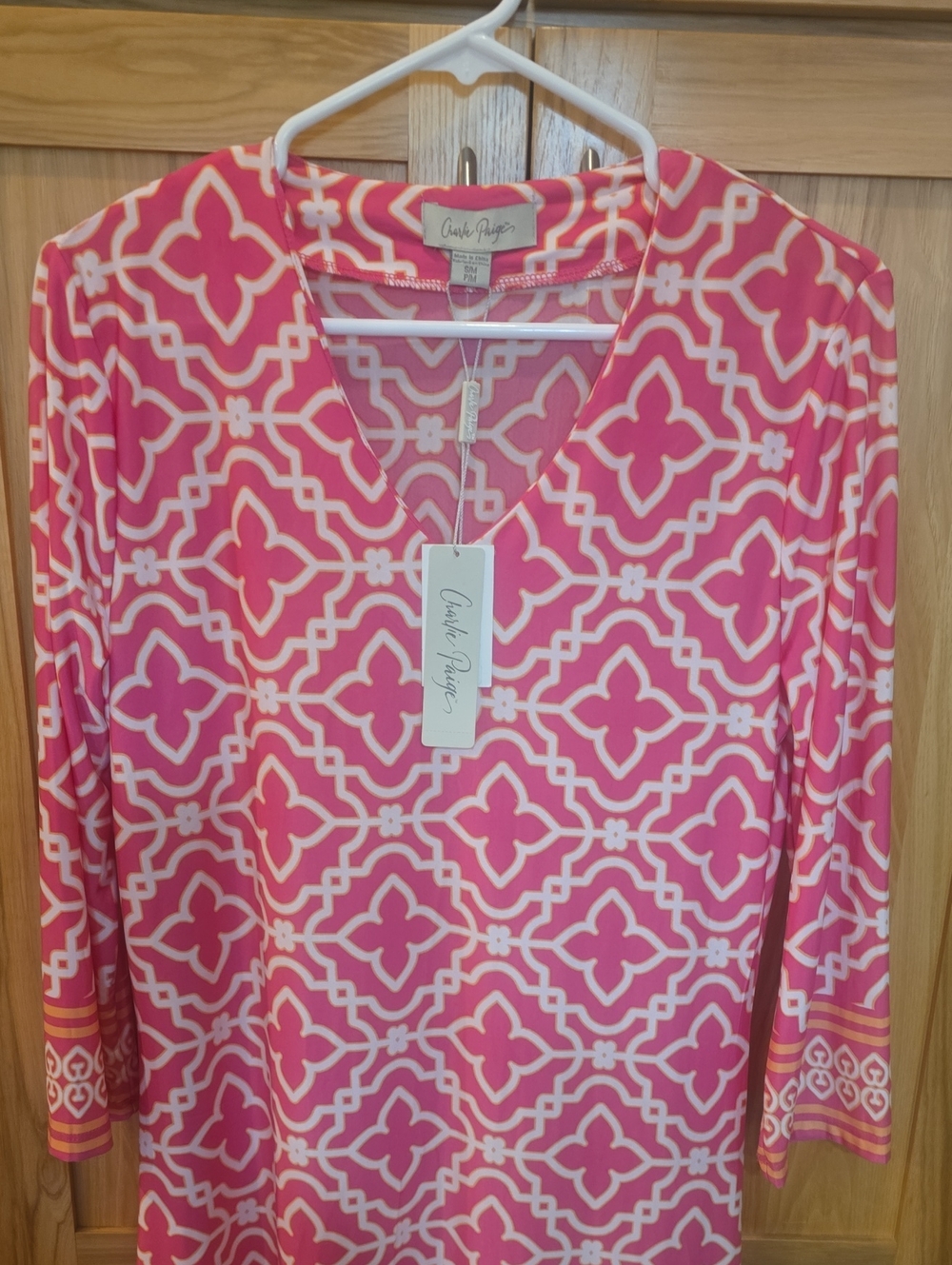 S Charlie Paige, Hot Pink/White/Orange Geo-Print V-Neck Tunic Dress